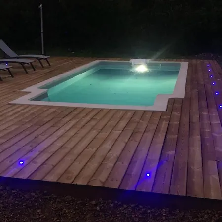 La Bastide Des Ecureuils-Piscine & Jardin Prive A Prayssac Villa *