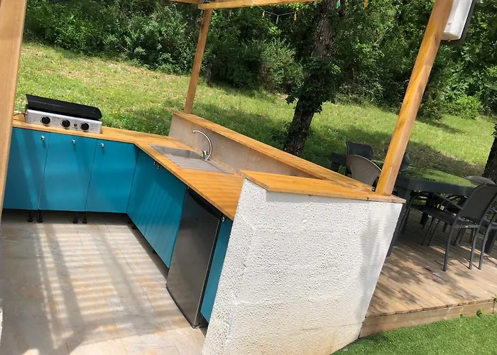 Tout Confort Avec Piscine *